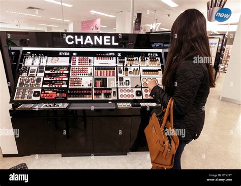 working for chanel cosmetics uk|Chanel cosmetics shop online.